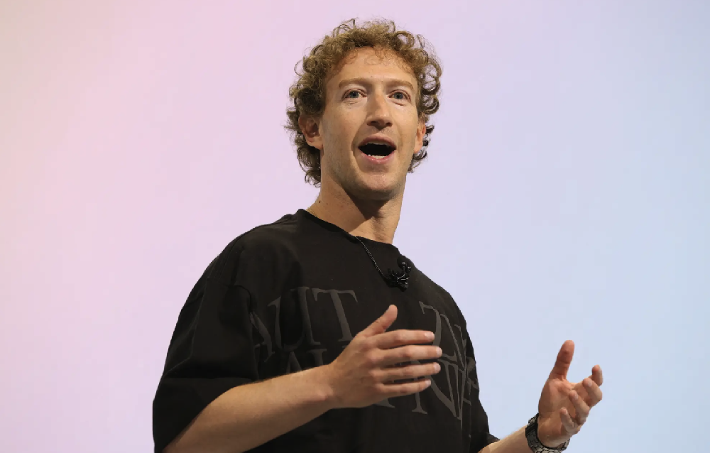 扎克伯格谈中国应用：低估了TikTok，会因DeepSeek受益